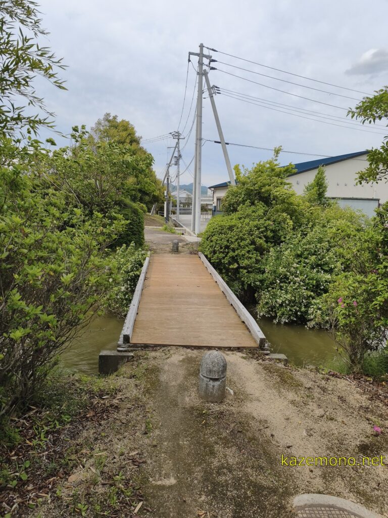 勝瑞城跡の木製橋
